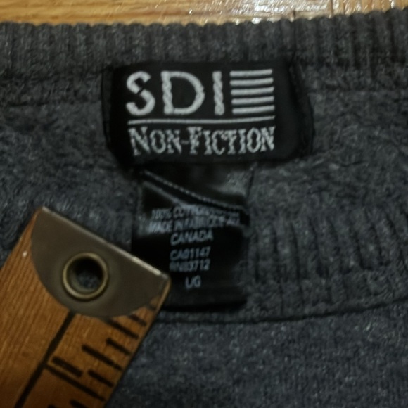 Vintage grey mens pullover sweater in size large - Picture 3 of 3